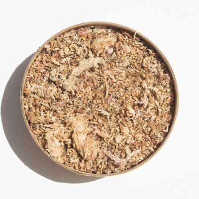 Green power Australia natural gardening supplies - 5 Star sphagnum moss are from the pristine region of De Los Lagos of Chile. This is being hand picked and ethically harvested and is recognized to be as high quality as New Zealand Sphagnum moss. They are packed loose and ready to use with convenience, saving you time for your plant babies!