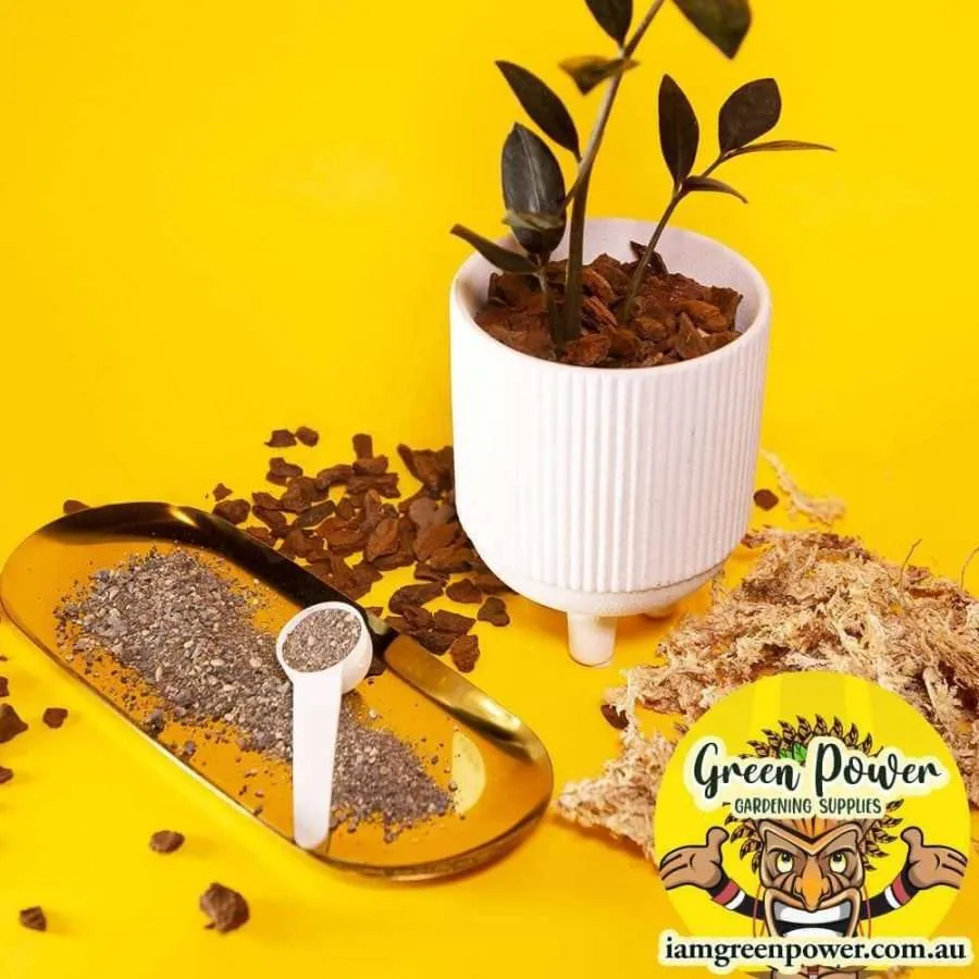 Green Power Gardening Supplies - Organic Fertiliser Organic Link providing you with all the natural fertilisers minerals and active living microbes. Will not burn your plants.